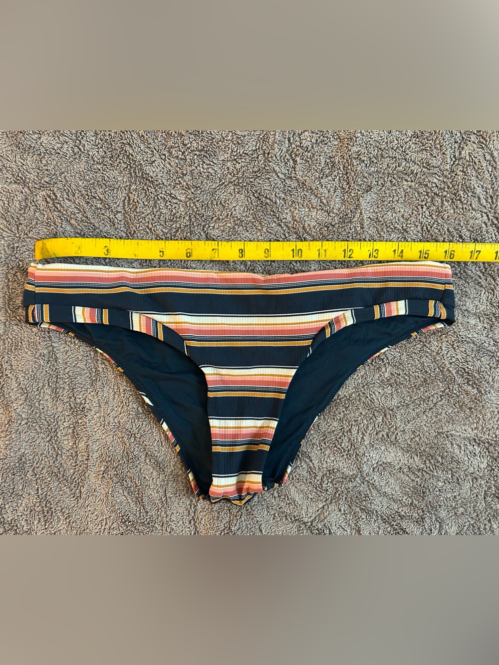 🌴Rip Curl Bikini Bottoms (2/$15 or 3/$20)